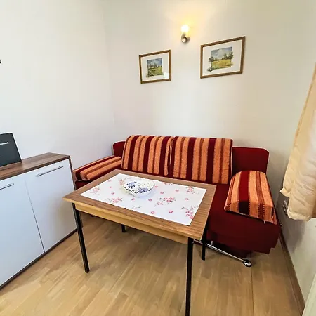 Apartment Burgfried - App- 5 By Interhome Koserow